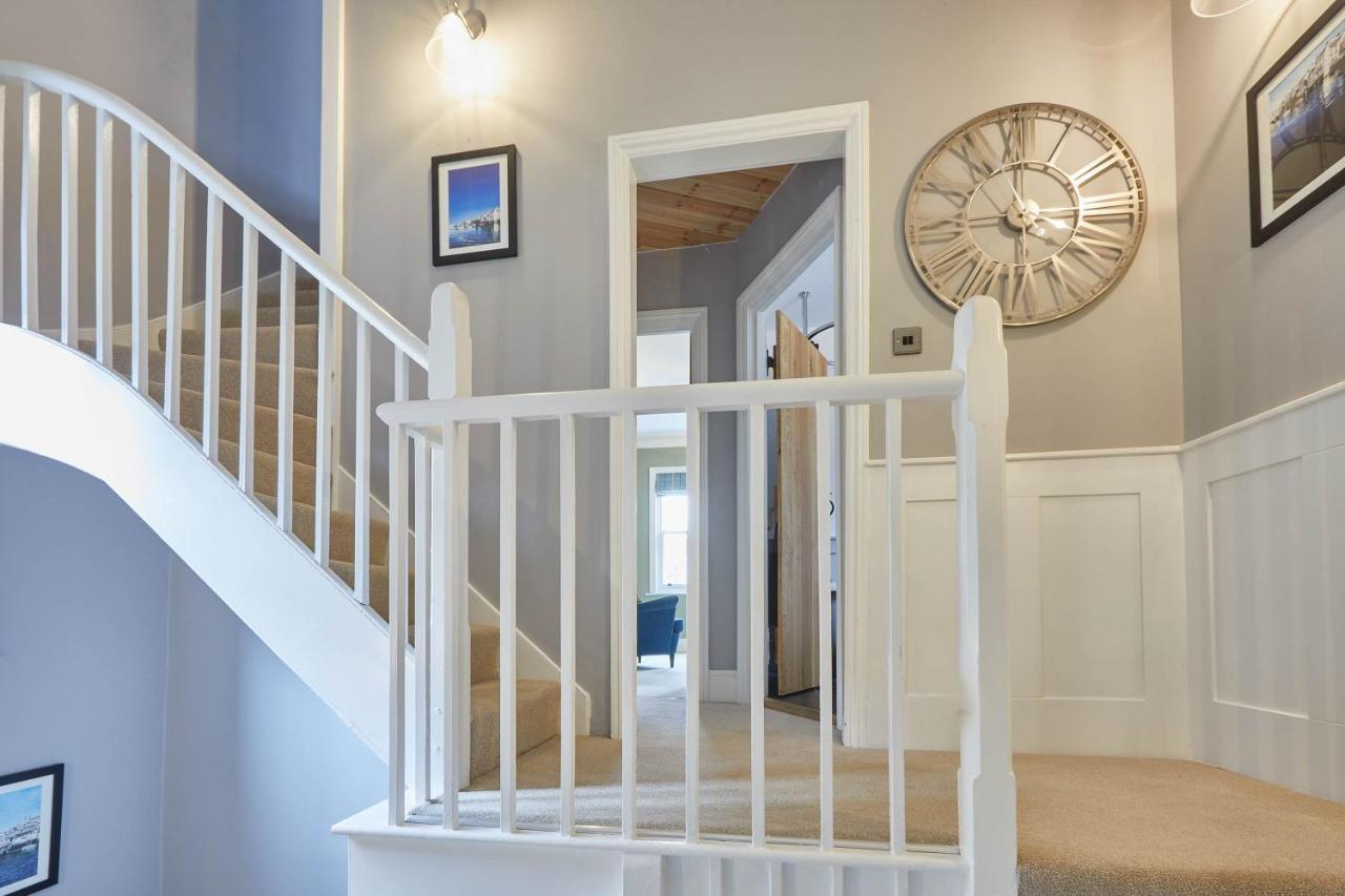 Host & Stay - Henderson House Whitby Extérieur photo