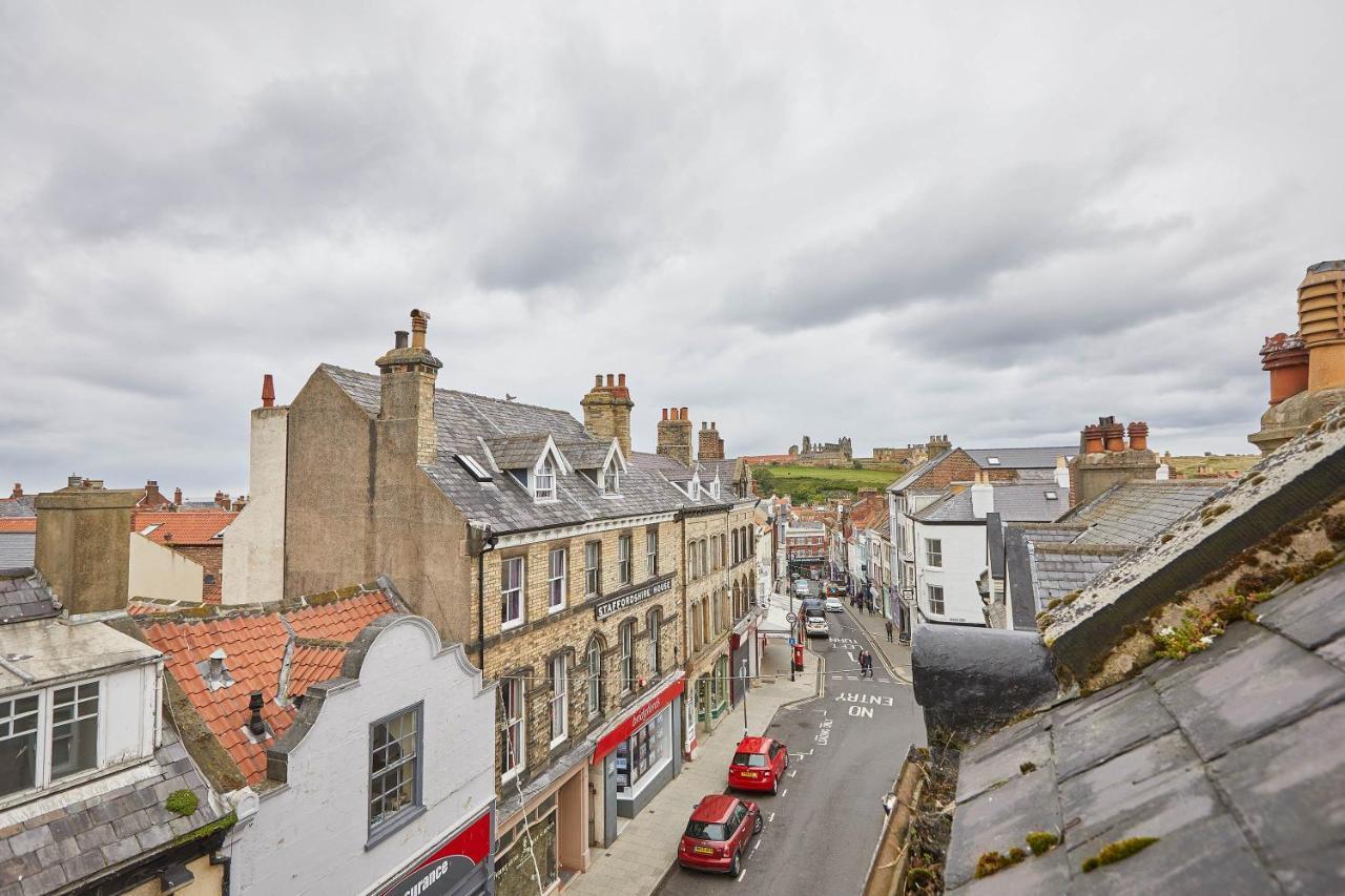 Host & Stay - Henderson House Whitby Extérieur photo